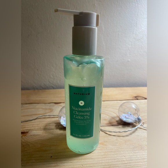Naturium Niacinamide Cleansing Gel new - Picture 1 of 4